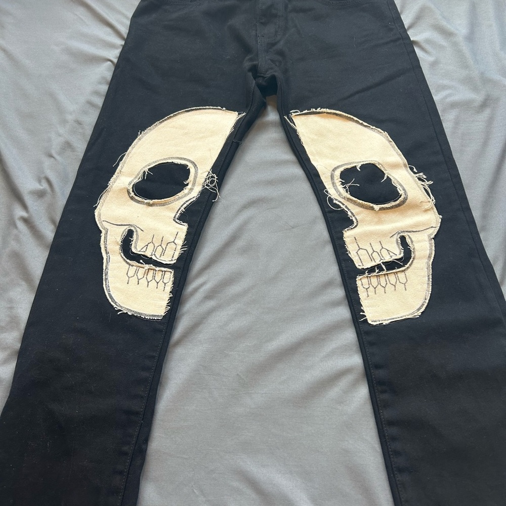MNML Skull Jeans (LIKE NEW) - Picture 7 of 12